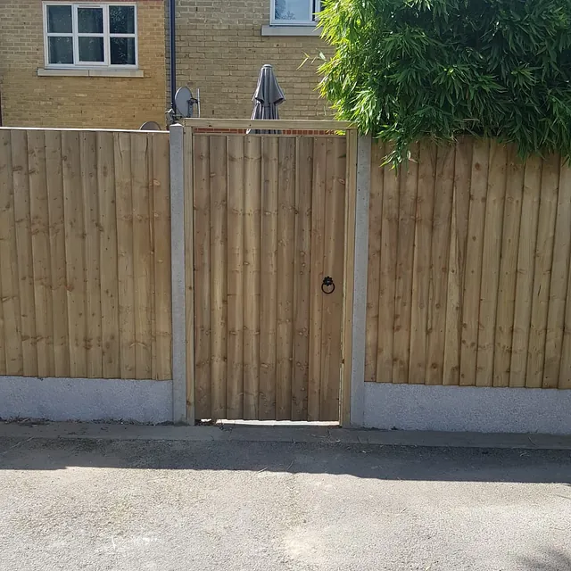 New fence with gate ashford